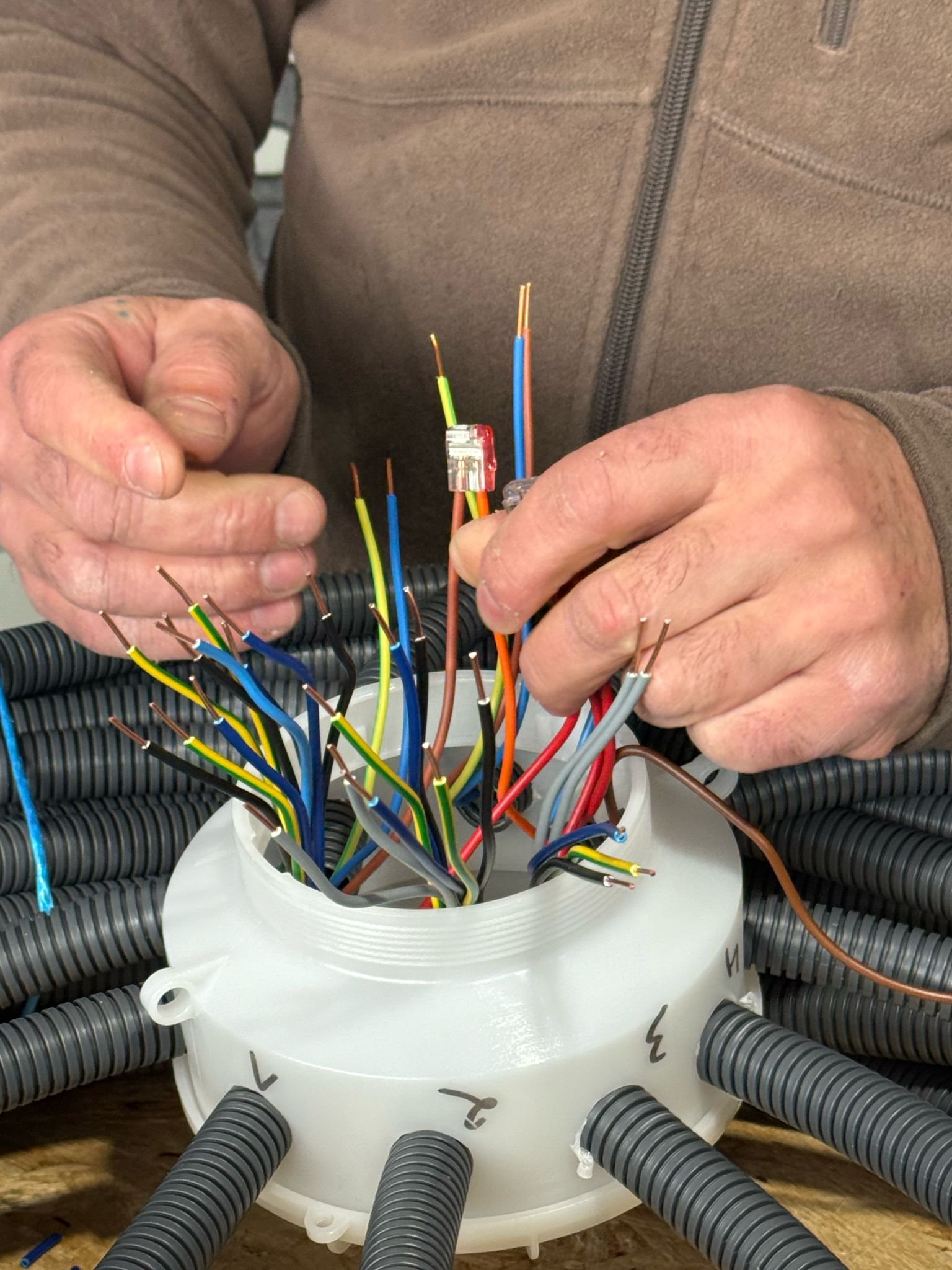 5f618812-0501-4e2c-b4ae-d59f814455a1